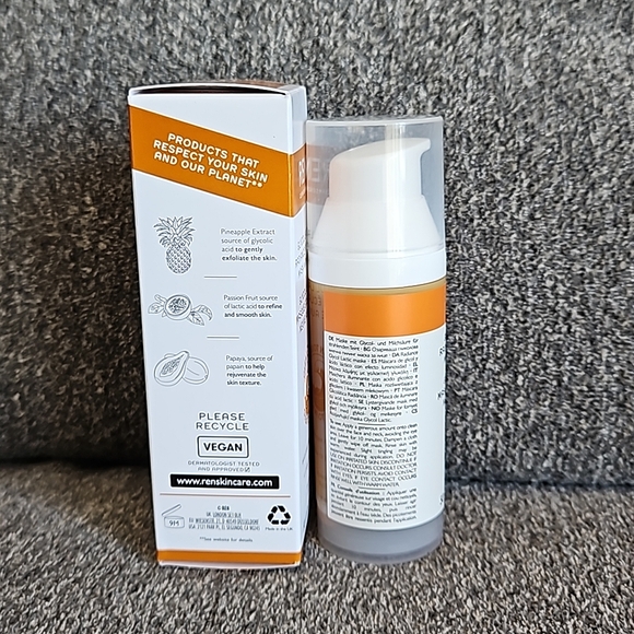 REN Glycol Lactic Radiance Renewal Mask With AHA - Picture 4 of 7